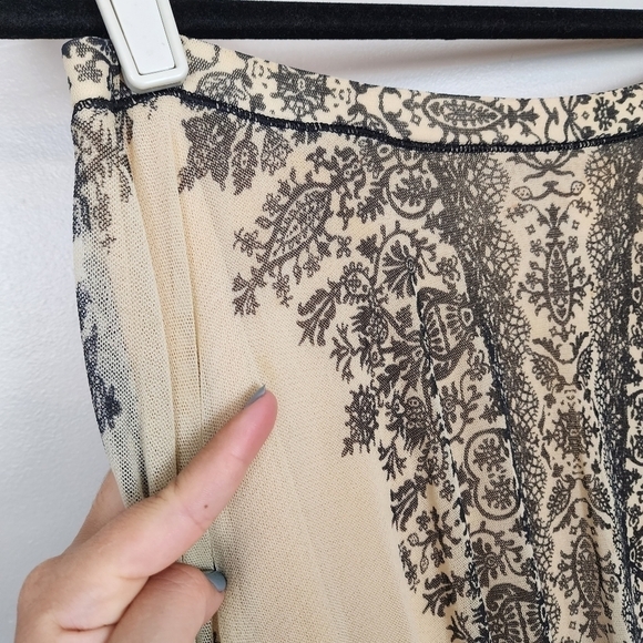 Jean Paul Gaultier, Fuzzi skirt - Picture 4 of 7